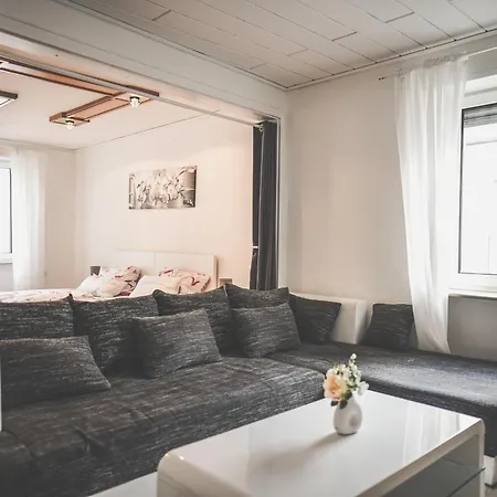 Appartamento Fuer Bis Zu 7 Gaeste Ideal Fuer Monteure, Teams Und Familien *