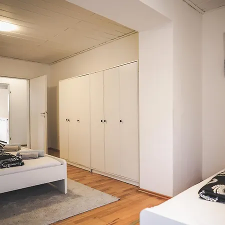 Appartamento Fuer Bis Zu 7 Gaeste Ideal Fuer Monteure, Teams Und Familien *