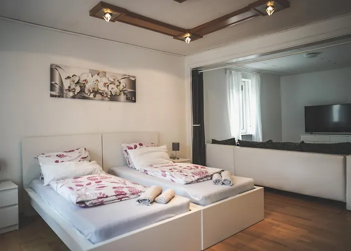 Fuer Bis Zu 7 Gaeste Ideal Fuer Monteure, Teams Und Familien * Niederdorla