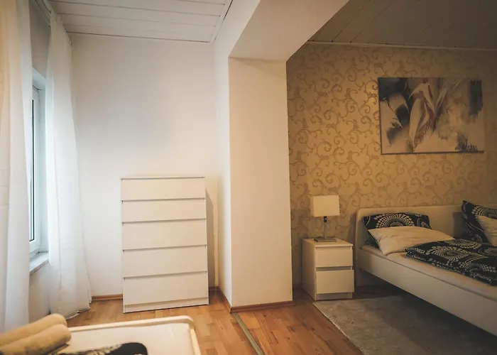 Fuer Bis Zu 7 Gaeste Ideal Fuer Monteure, Teams Und Familien *