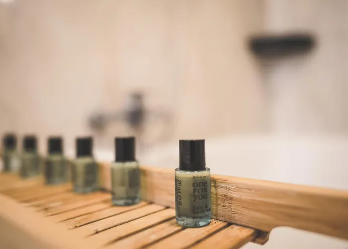 アパート Fuer Bis Zu 7 Gaeste Ideal Fuer Monteure, Teams Und Familien Niederdorla